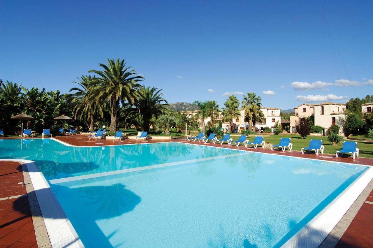 Baia Delle Palme Beach Santa Margherita di Pula Eksteriør billede
